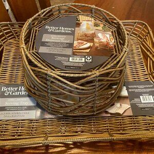 Better Home and Garden Wicker Tray Set